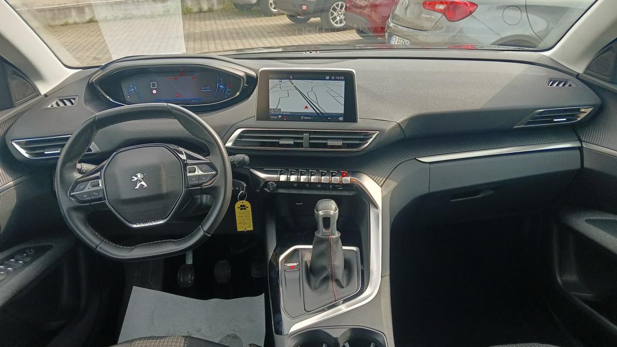 Peugeot 3008 BlueHDi 130 S&S Business